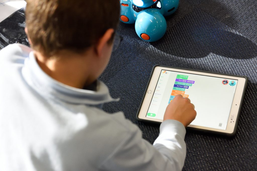 Increasing-use-of-Digital